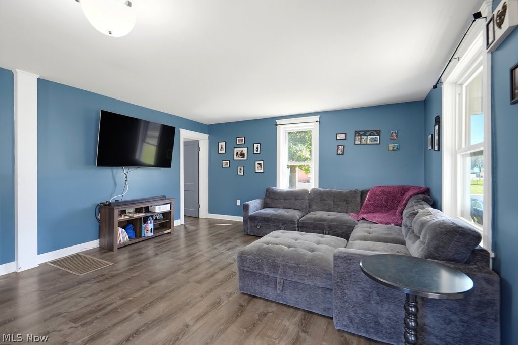 122 Wooster Street NE Navarre OH 44662