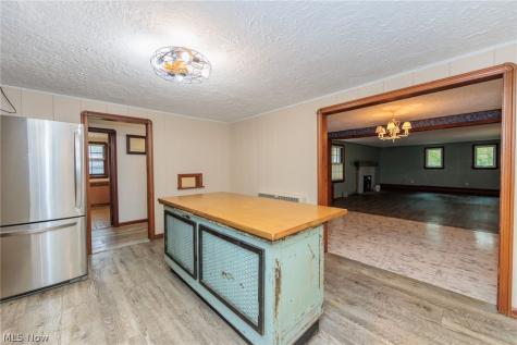 8769 Usher Road Olmsted Twp OH 44138