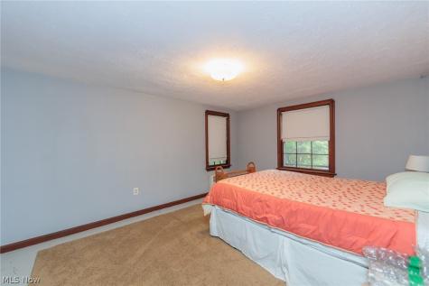 8769 Usher Road Olmsted Twp OH 44138