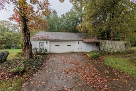 8769 Usher Road Olmsted Twp OH 44138