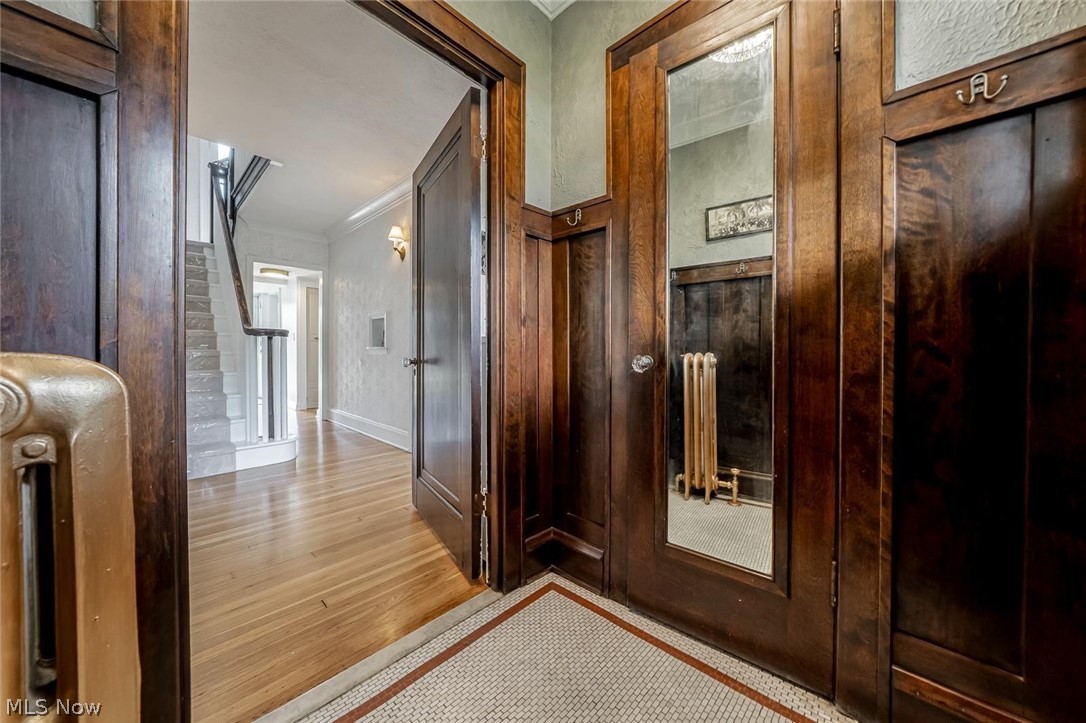 13955 Clifton Boulevard Lakewood OH 44107