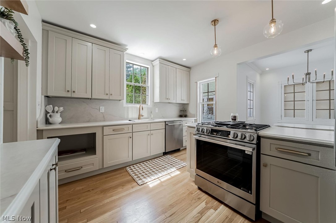 13955 Clifton Boulevard Lakewood OH 44107