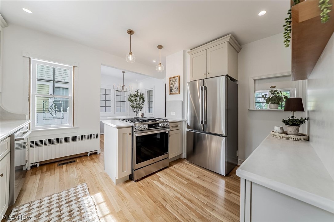 13955 Clifton Boulevard Lakewood OH 44107