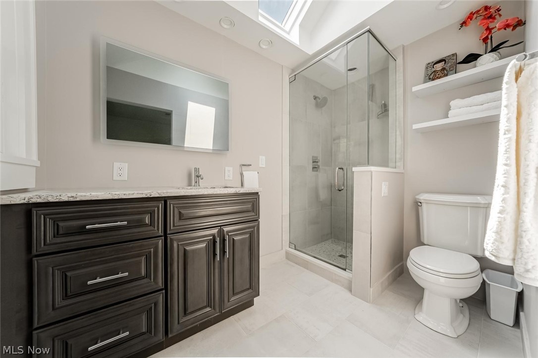 13955 Clifton Boulevard Lakewood OH 44107