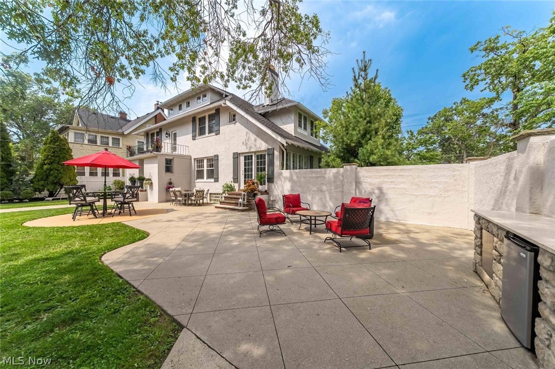 13955 Clifton Boulevard Lakewood OH 44107