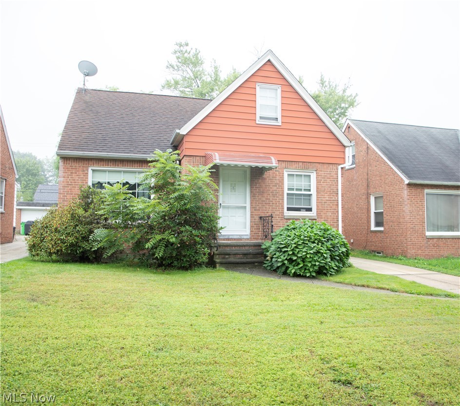 4218 Verona Road Cleveland OH 44121