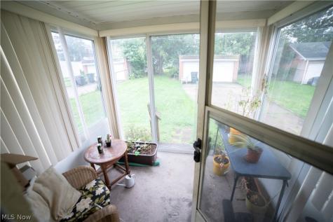 4218 Verona Road Cleveland OH 44121