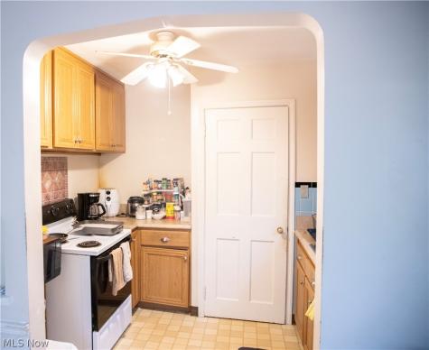 4218 Verona Road Cleveland OH 44121