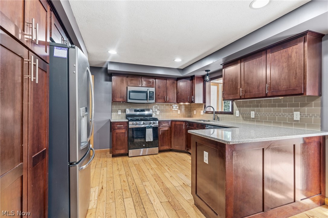 5220 Woodlynn Street NE East Canton OH 44730