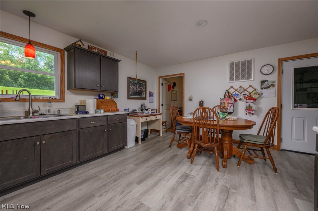 9427 Stonecreek Road SW Newcomerstown OH 43832