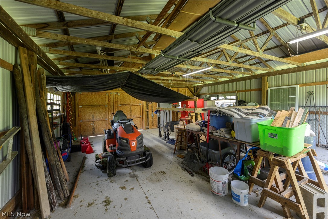 9427 Stonecreek Road SW Newcomerstown OH 43832