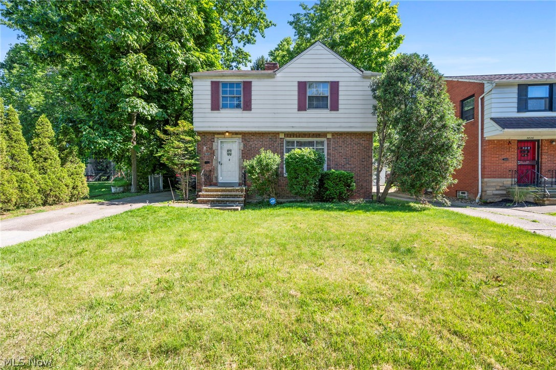3830 Sherwood Road Cleveland OH 44121