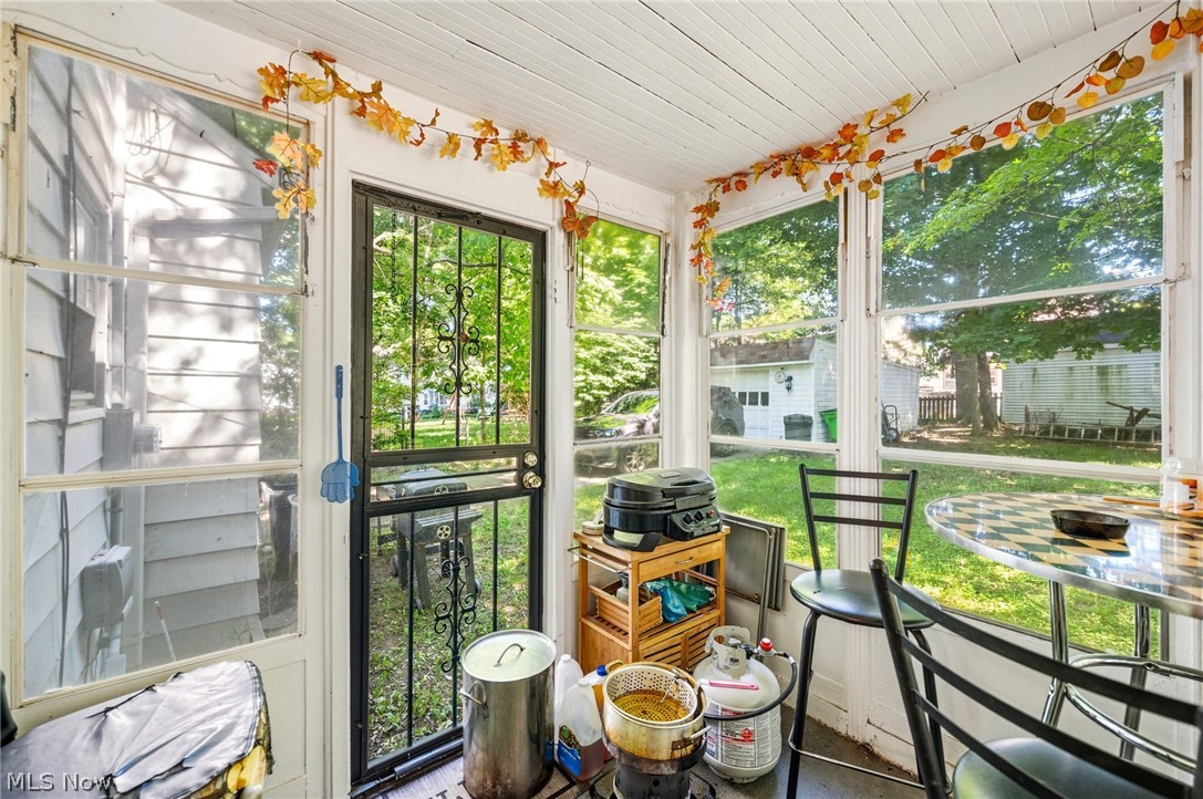 3830 Sherwood Road Cleveland OH 44121