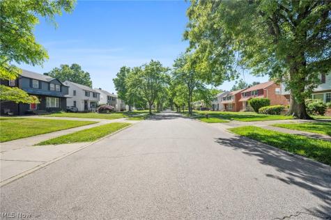 3830 Sherwood Road Cleveland OH 44121