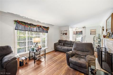 3830 Sherwood Road Cleveland OH 44121