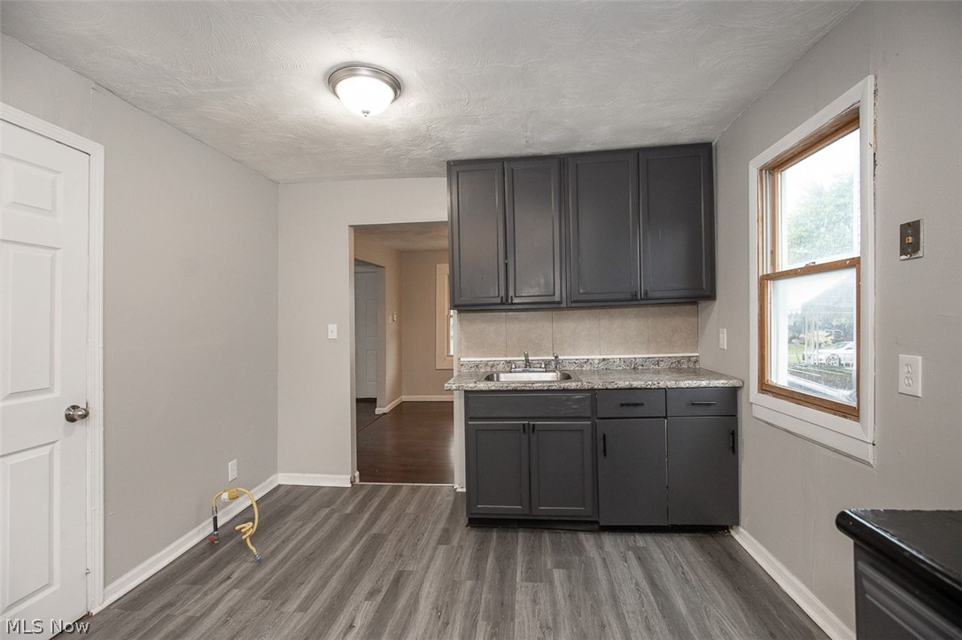 3409 W 86th Street Cleveland OH 44102