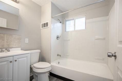 3409 W 86th Street Cleveland OH 44102