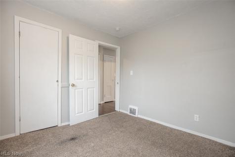 3409 W 86th Street Cleveland OH 44102