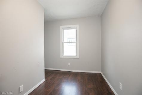 3409 W 86th Street Cleveland OH 44102