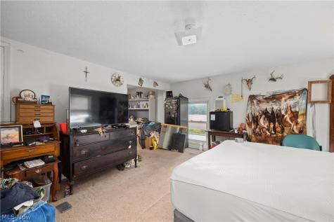 35968 Lorain Road North Ridgeville OH 44039