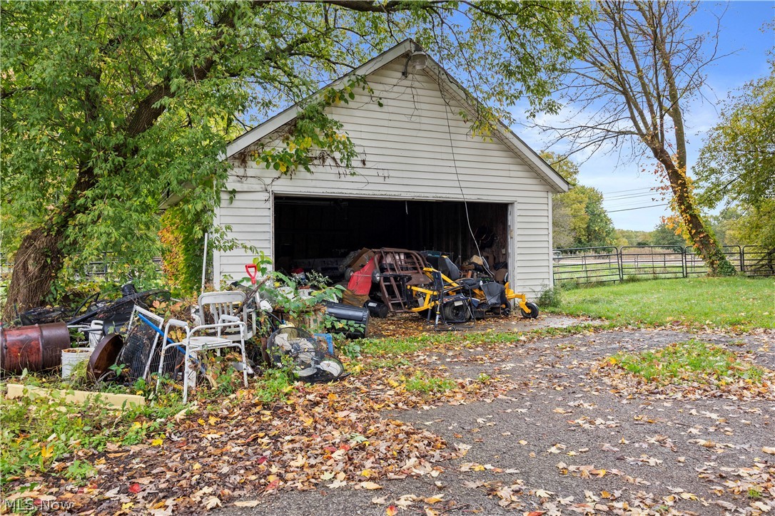 35968 Lorain Road North Ridgeville OH 44039