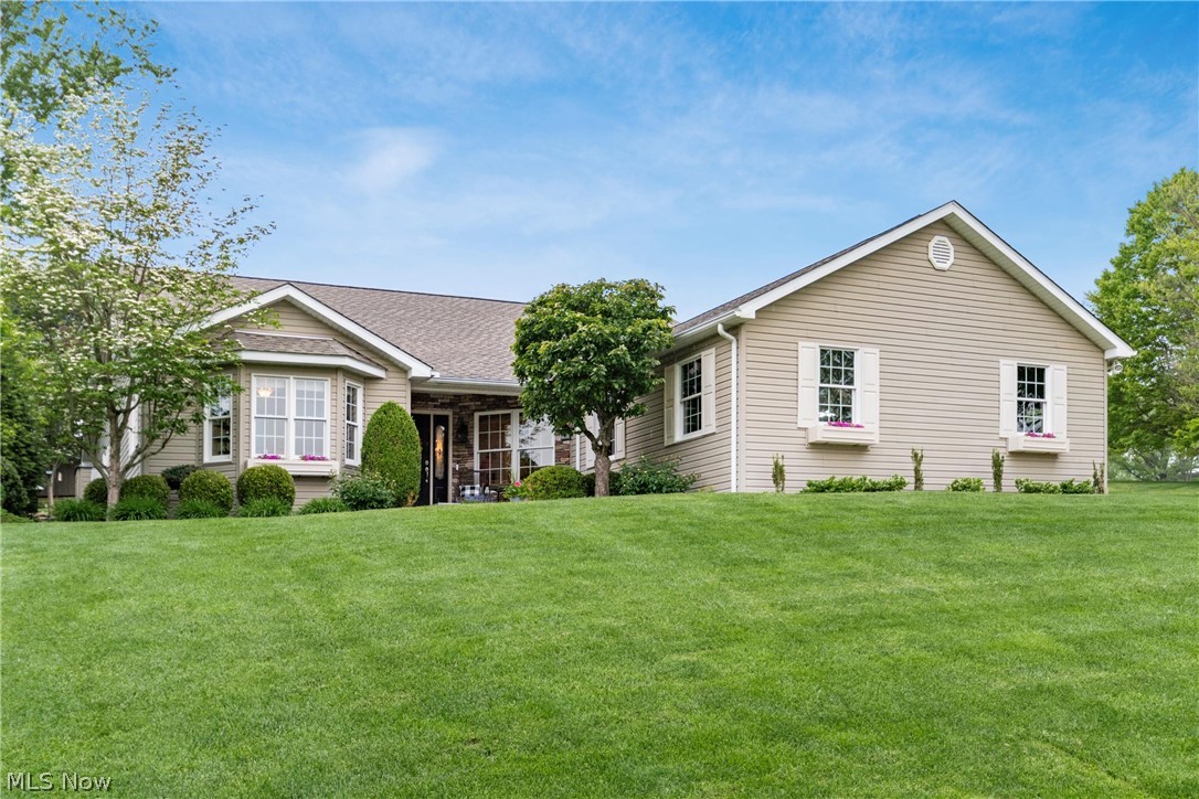 2770 Ash Meadows Boulevard Zanesville OH 43701