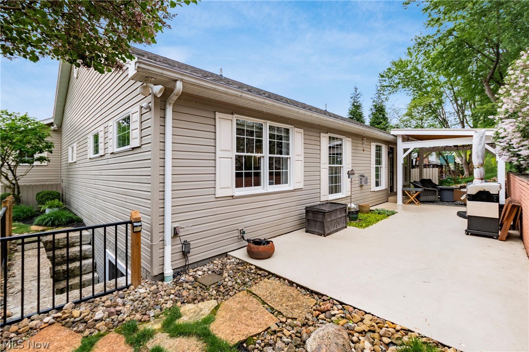 2770 Ash Meadows Boulevard Zanesville OH 43701