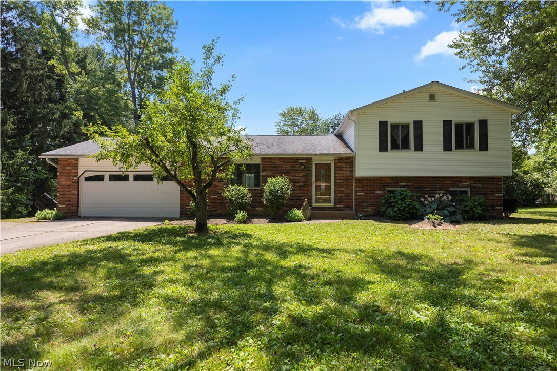 1486 David Drive Hinckley OH 44233