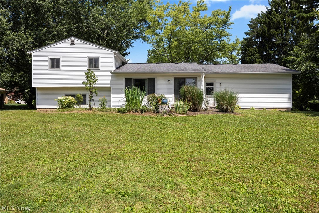 1486 David Drive Hinckley OH 44233