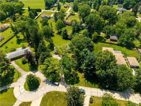 1486 David Drive Hinckley OH 44233
