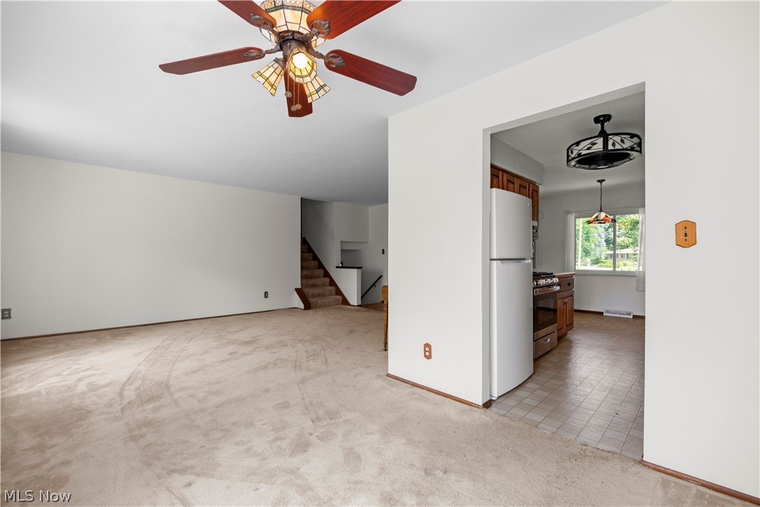 1486 David Drive Hinckley OH 44233
