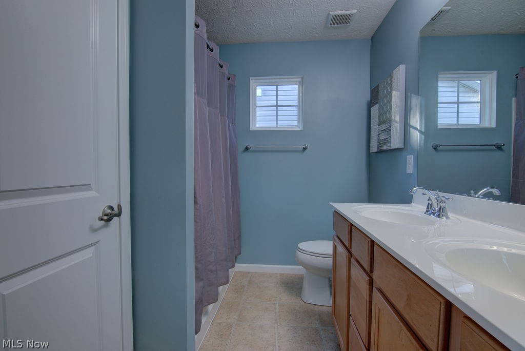 10399 Fox Hollow Circle Twinsburg OH 44087