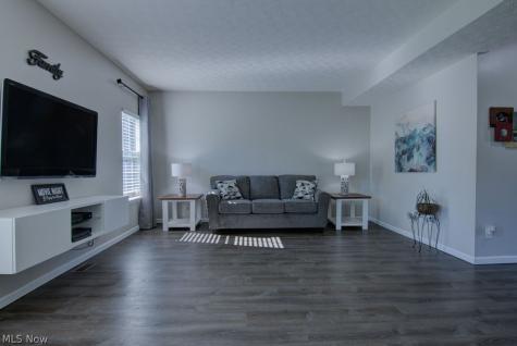 10399 Fox Hollow Circle Twinsburg OH 44087