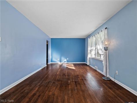 446 Lakewood Avenue Brunswick OH 44212