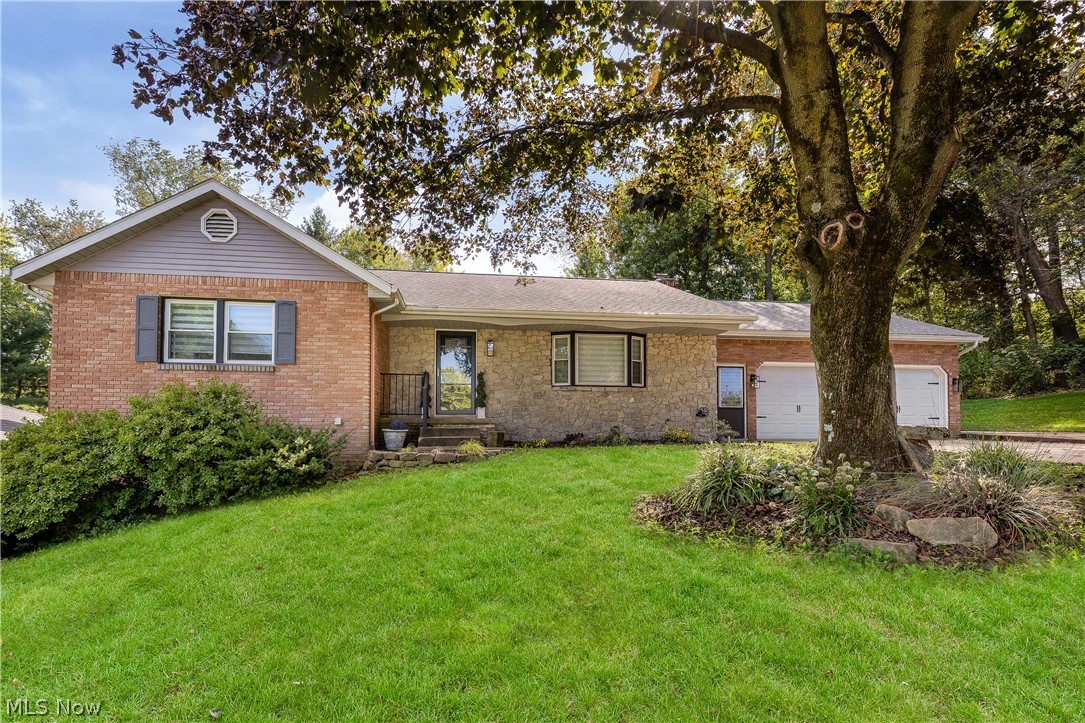 956 Brockton Avenue NW Massillon OH 44646