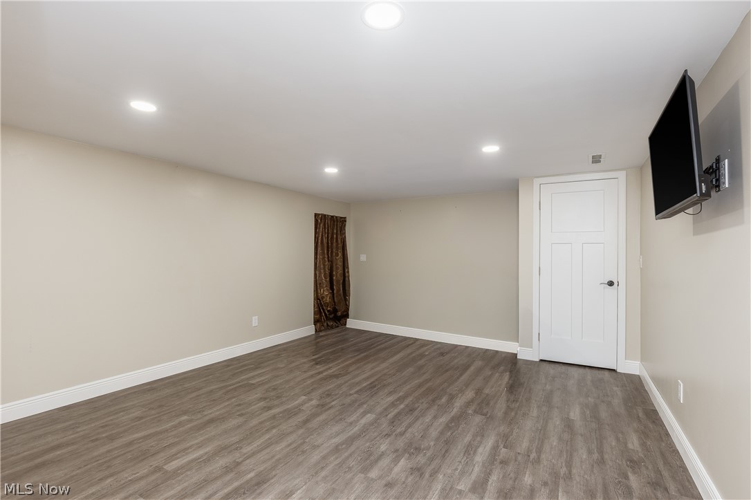 956 Brockton Avenue NW Massillon OH 44646