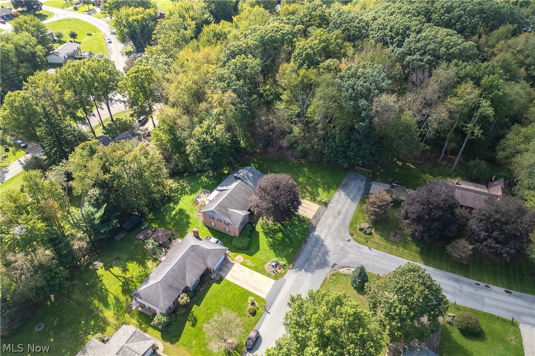 956 Brockton Avenue NW Massillon OH 44646