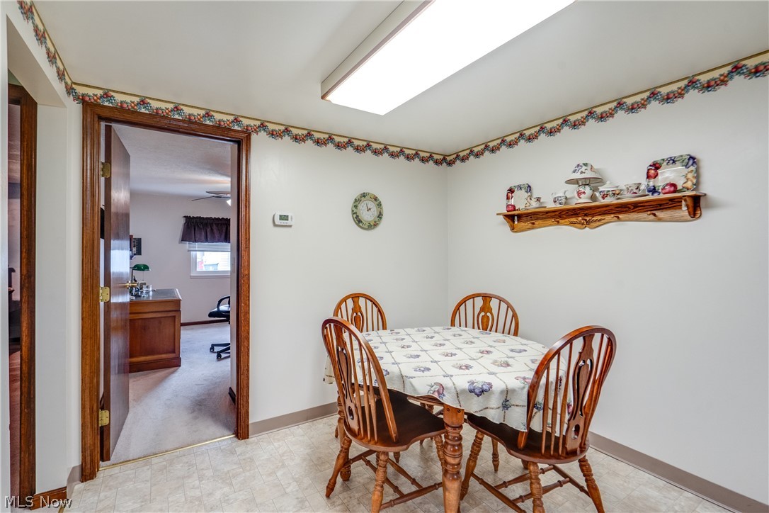 1183 Aberth Drive Akron OH 44320