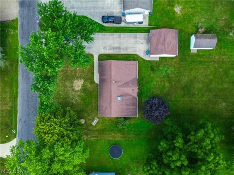 1183 Aberth Drive Akron OH 44320