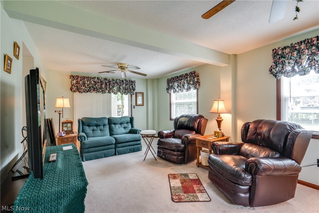 1183 Aberth Drive Akron OH 44320