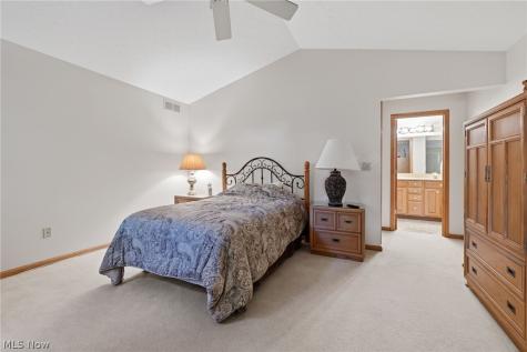 19292 Charter Lane Strongsville OH 44149