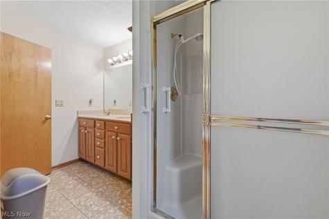 19292 Charter Lane Strongsville OH 44149