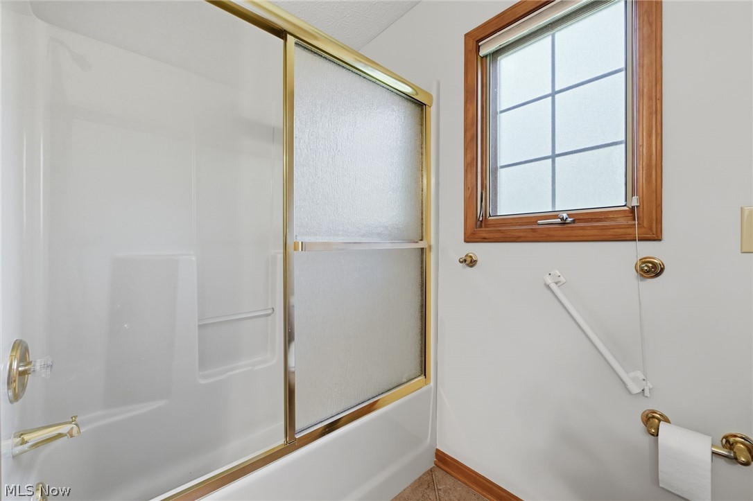 19292 Charter Lane Strongsville OH 44149