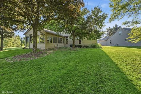 19292 Charter Lane Strongsville OH 44149