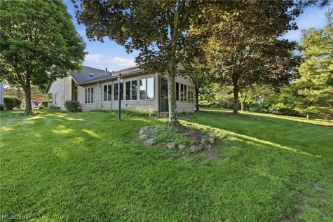 19292 Charter Lane Strongsville OH 44149