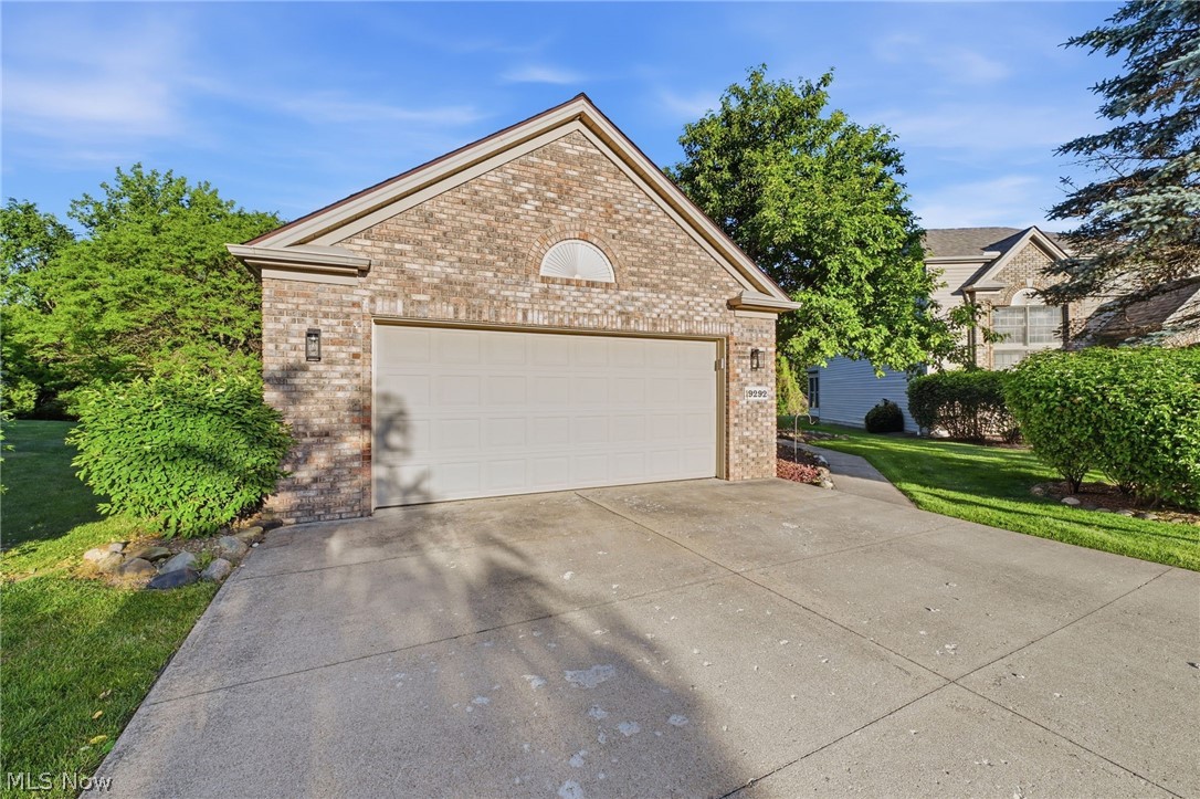 19292 Charter Lane Strongsville OH 44149