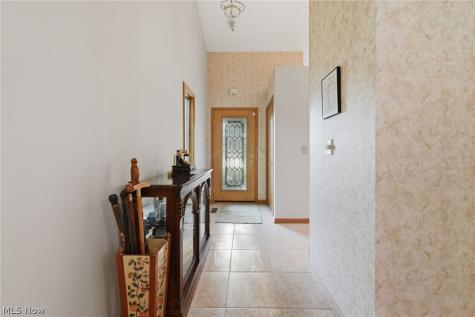19292 Charter Lane Strongsville OH 44149