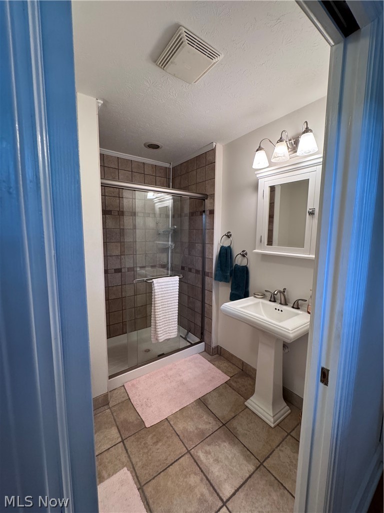 10803 Kile Road Chardon OH 44024