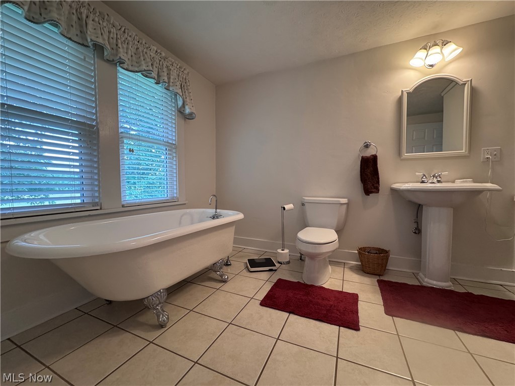 10803 Kile Road Chardon OH 44024