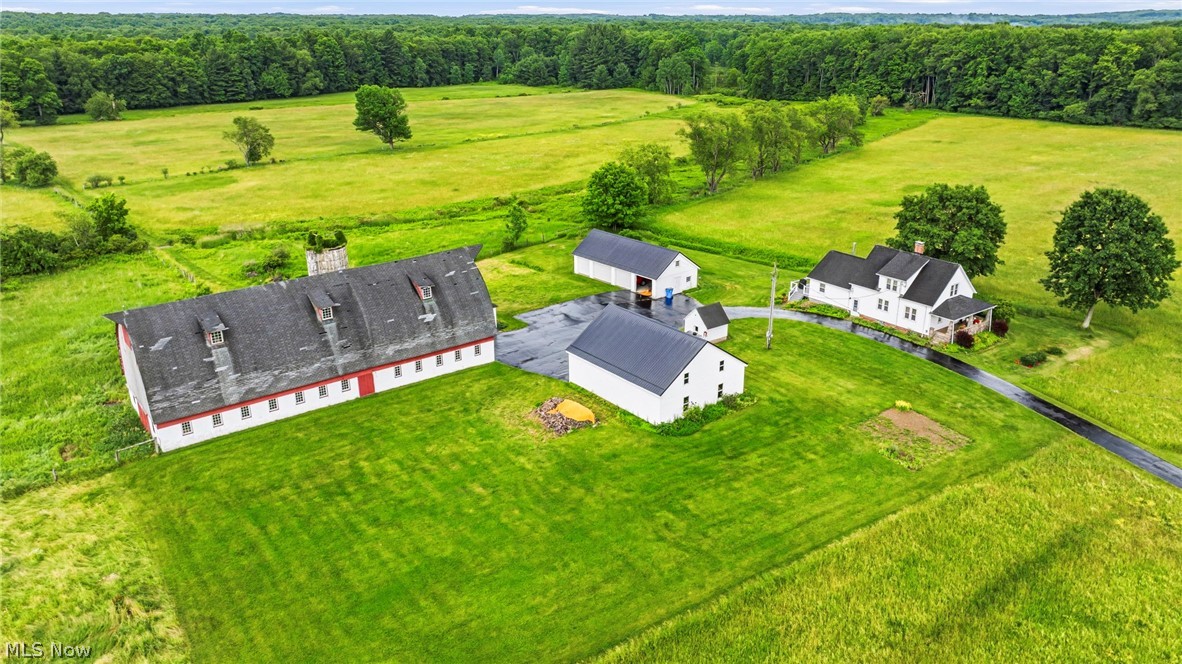 10803 Kile Road Chardon OH 44024